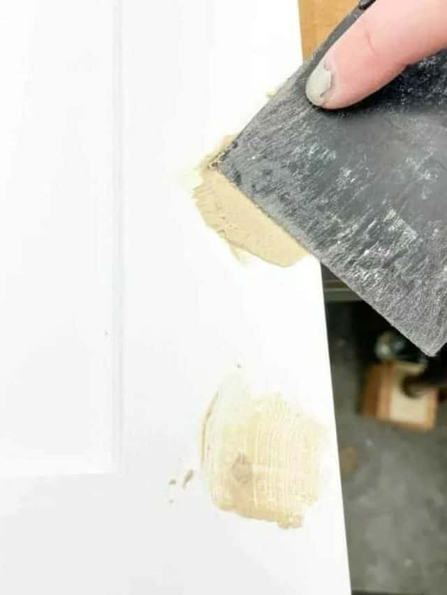 HOW TO USE WOOD FILLER