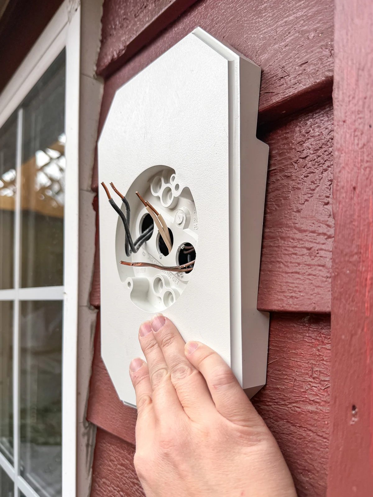 siding mounting block